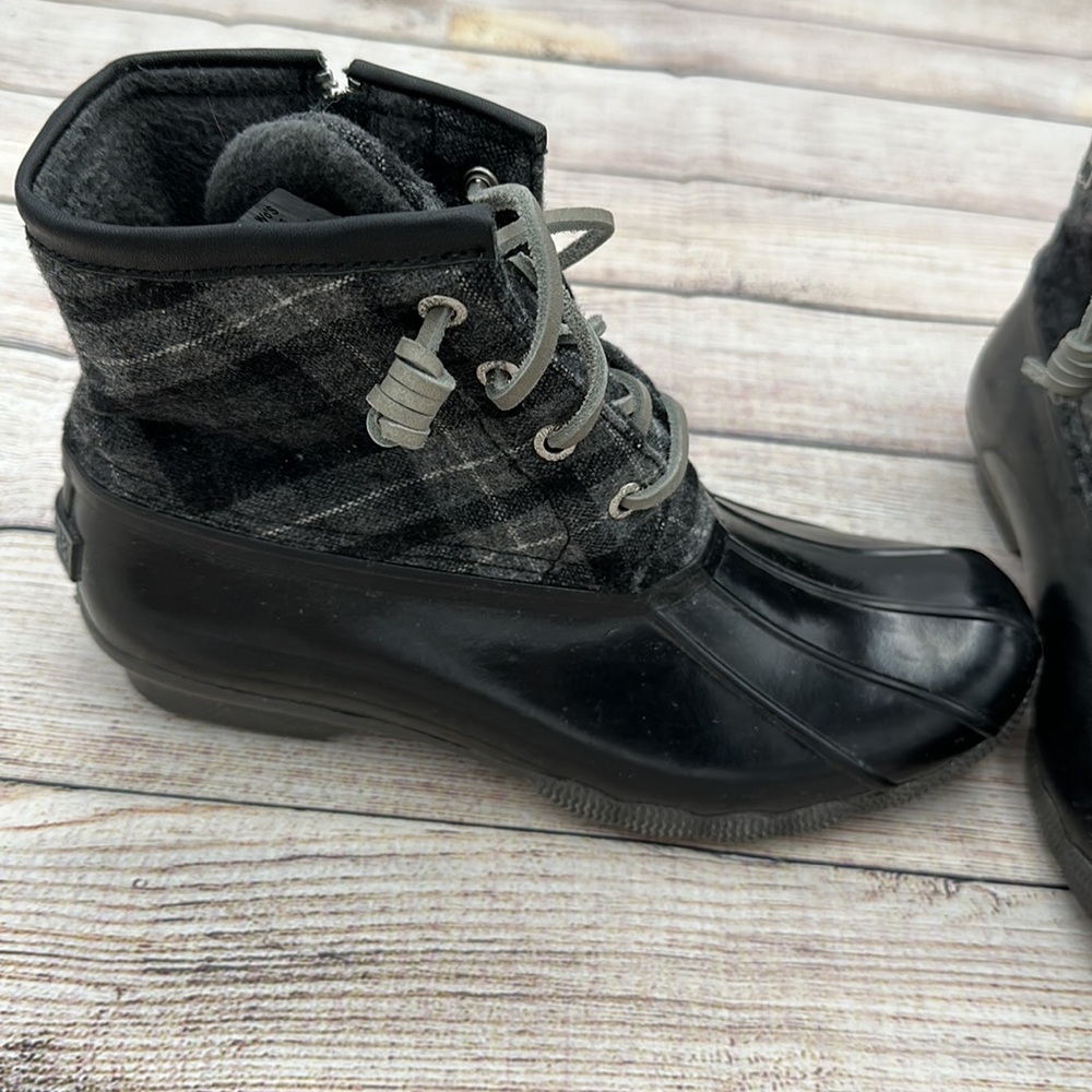 Sperry Grey Plaid Duck Boots Size 7.5 - Picture 3 of 6